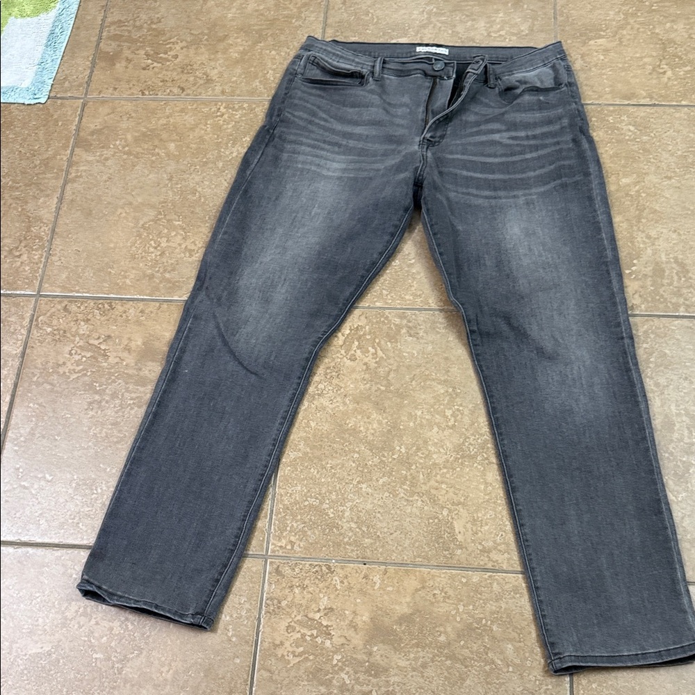 Men's Charcoal Slim Jeans